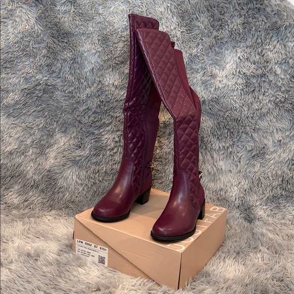🛍️💝JUSTFAB: Argo Quilted Riding Boot🛍️💝 - Picture 7 of 16
